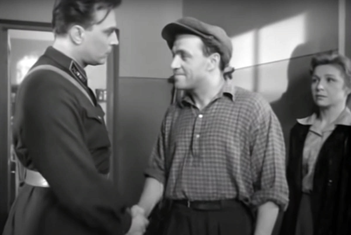 Фильм «Дом, в котором я живу» (1957) - сюжет, актеры и роли, кадры из ...