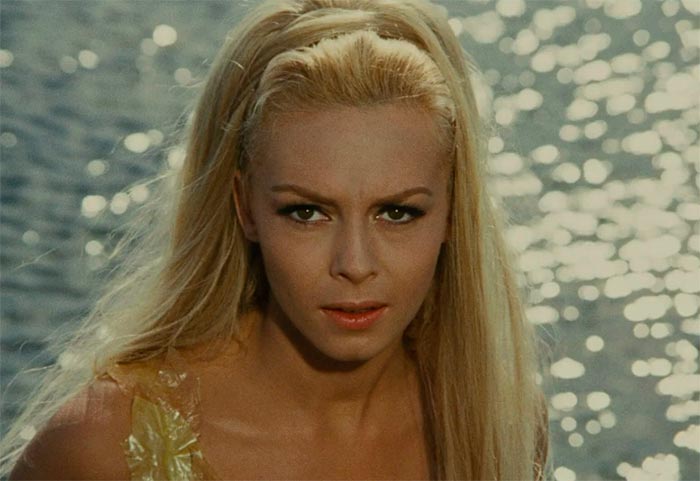 Кадр из фильма Древнейшая профессия в мире кадр Древнейшая профессия в мире 2