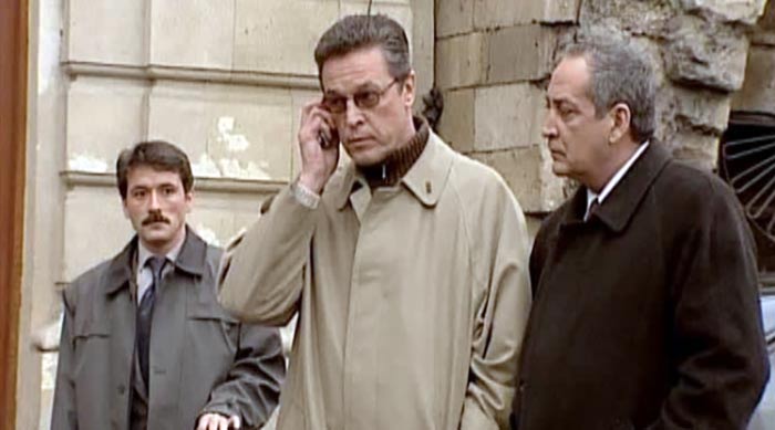 Кадр из фильма Дронго кадр Дронго 8