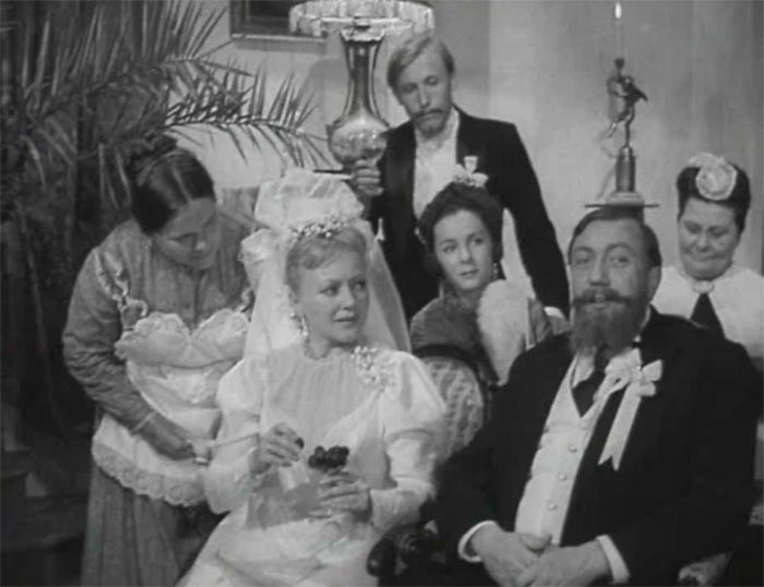 кадр Душечка 6