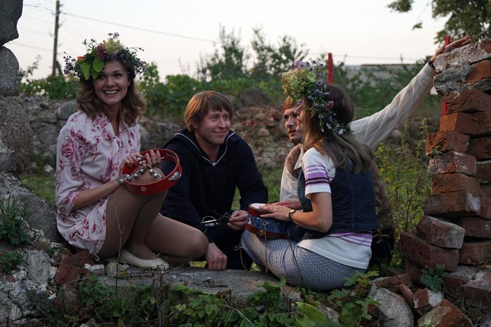 Кадр из фильма Два силуэта на закате солнца кадр Два силуэта на закате солнца 10