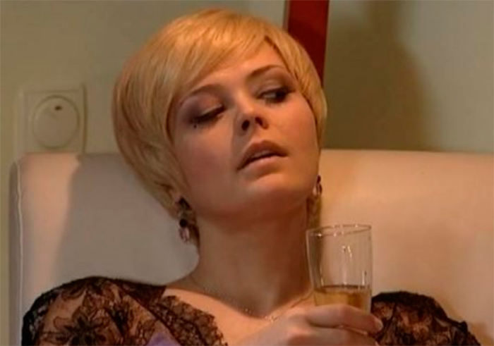 Кадр из фильма Двое в чужом доме кадр Двое в чужом доме 5