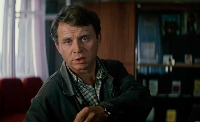 кадр Если можешь, прости 4