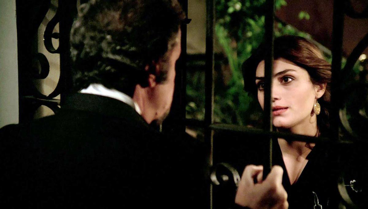 Кадр из фильма Этот смутный объект желания кадр Этот смутный объект желания 8