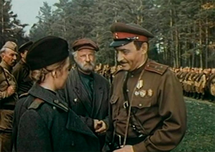 кадр Фронт за линией фронта 4