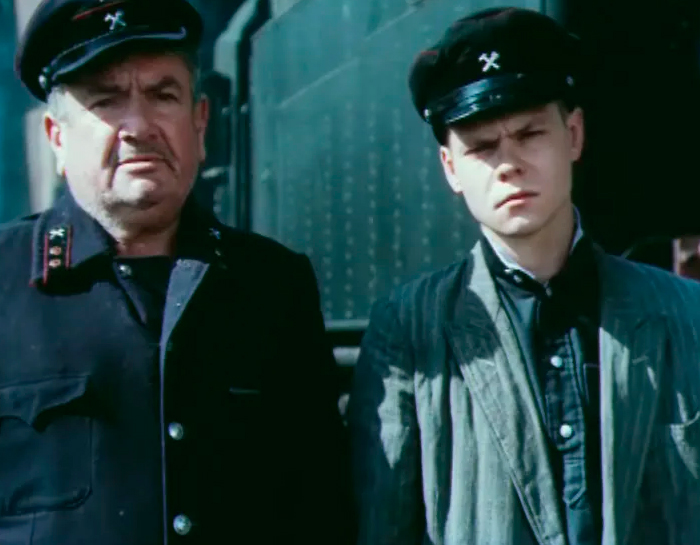 кадр Где-то гремит война 2