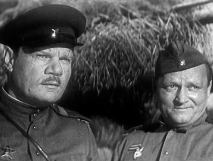 Фильм «Годен к нестроевой» (1968) - сюжет, актеры и роли, кадры из фильма