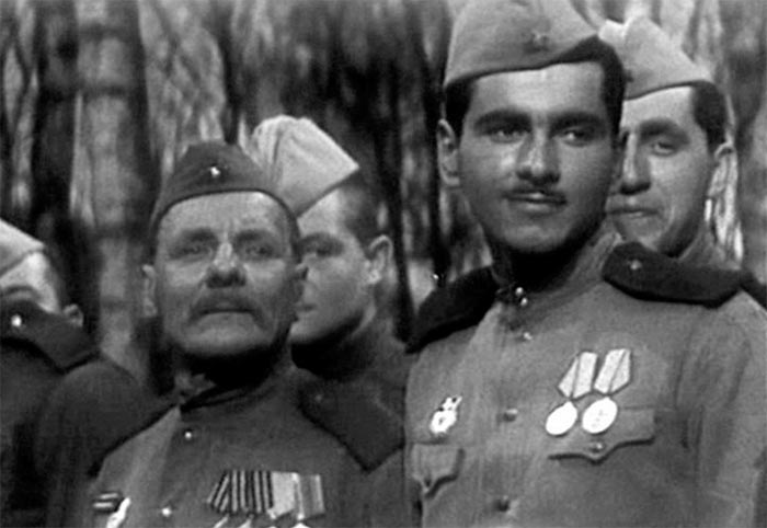 Фильм «Годен к нестроевой» (1968) - сюжет, актеры и роли, кадры из фильма
