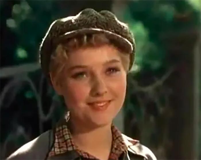 кадр Годы молодые 3