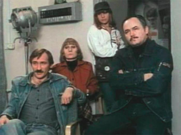 Фильм «Голос» (1982) - сюжет, актеры и роли, кадры из фильма