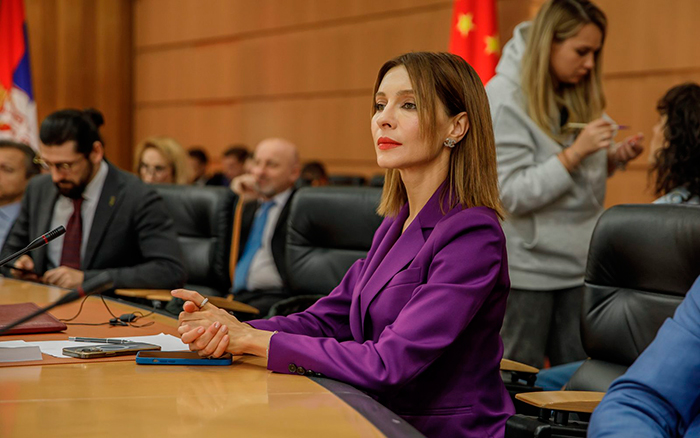 кадр Говорит Земля! 5