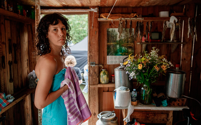 кадр Говорит Земля! 11