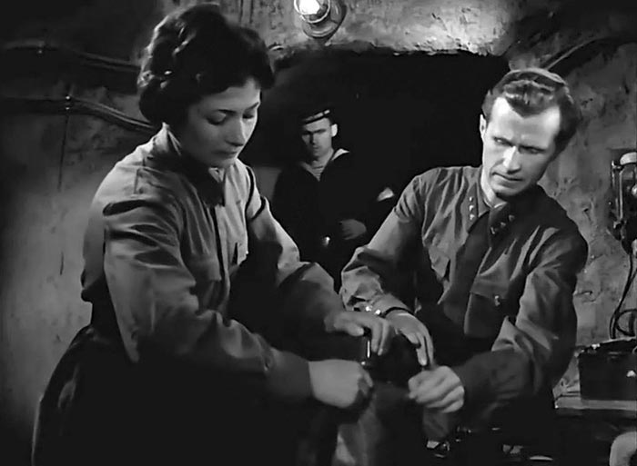 Кадр из фильма Грозные ночи кадр Грозные ночи 10