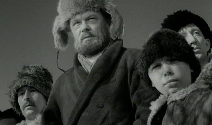 Кадр из фильма Хлеб и розы кадр Хлеб и розы 6