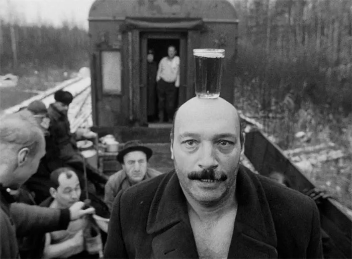 кадр Хрусталёв, машину! 2