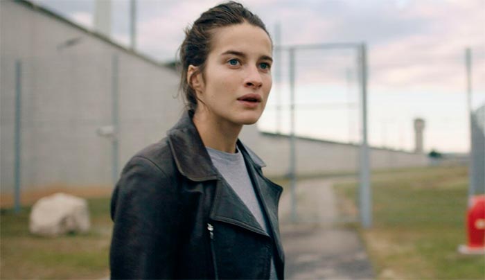 Фильм «Идеальная ложь» (2022) - сюжет, актеры и роли, кадры из фильма