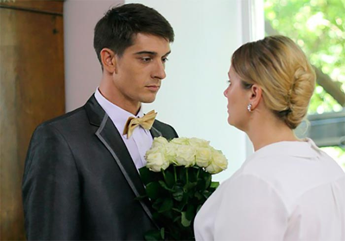 кадр Интим не предлагать 2