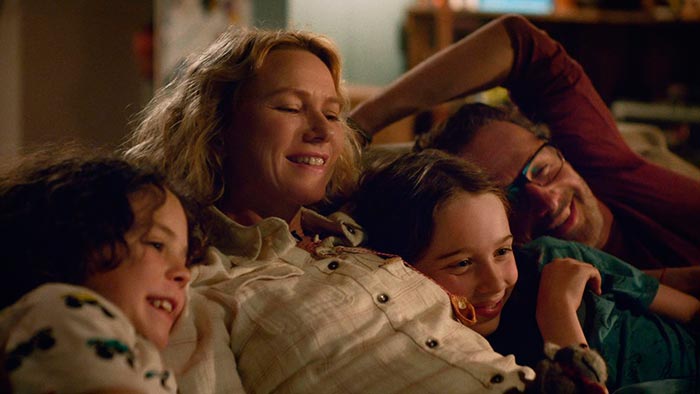 Кадр из фильма История семьи Блум кадр История семьи Блум 2