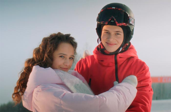 кадр Иван Семёнов. Первый поцелуй 11