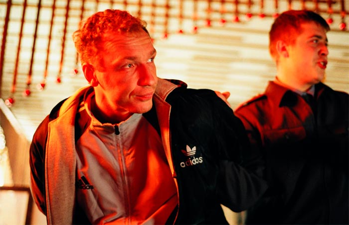 кадр Изображая жертву 5