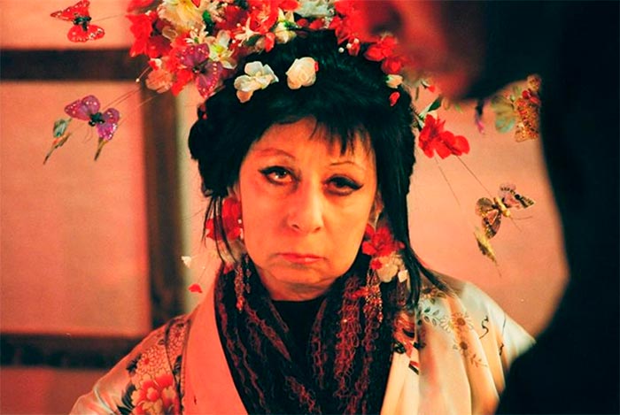 кадр Изображая жертву 6