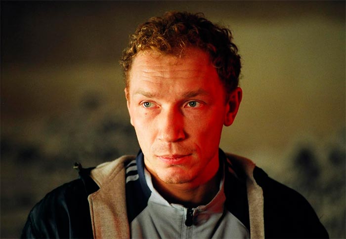 кадр Изображая жертву 10