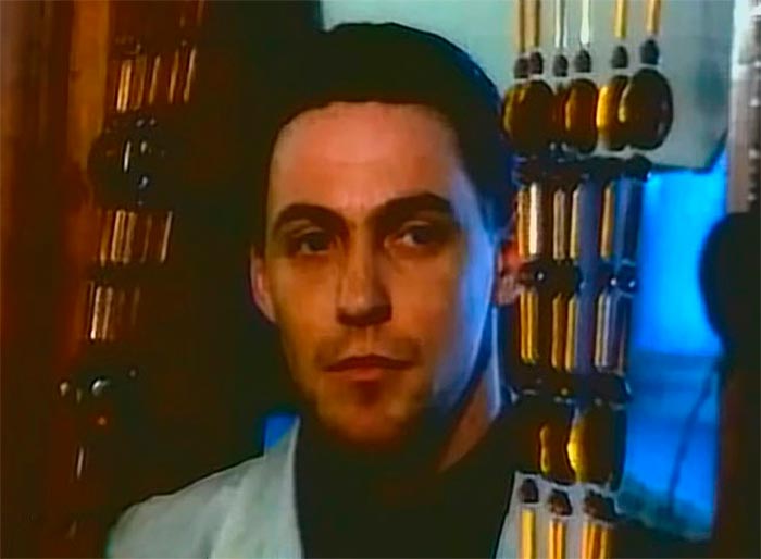 Фильм «Ка-ка-ду» (1992) - сюжет, актеры и роли, кадры из фильма