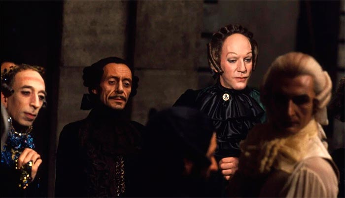 кадр Казанова Феллини 9