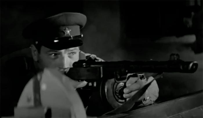 Кадр из фильма Когда дождь и ветер стучат в окно кадр Когда дождь и ветер стучат в окно 10