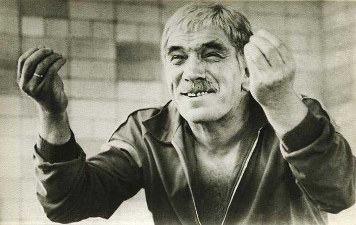 Кадр из фильма Когда наступает сентябрь кадр Когда наступает сентябрь 14