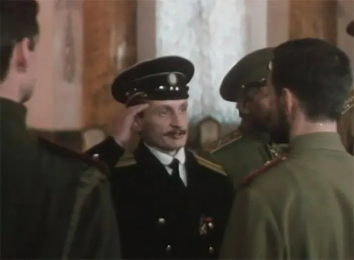 кадр Конь Белый 7