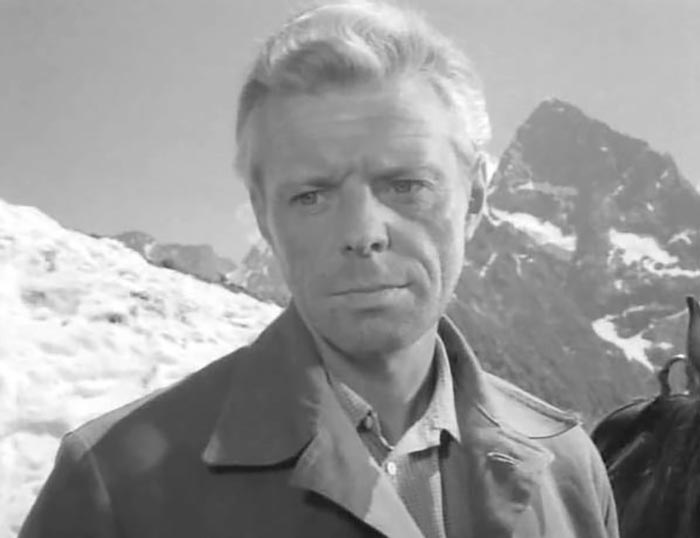 кадр Коротко лето в горах 2