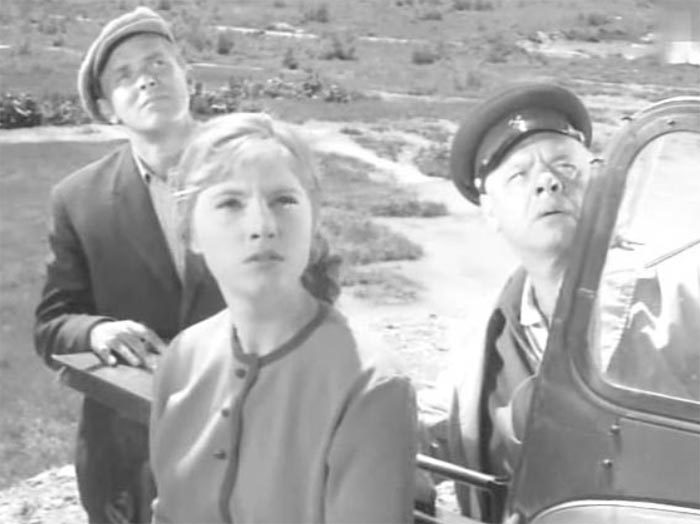 кадр Коротко лето в горах 5