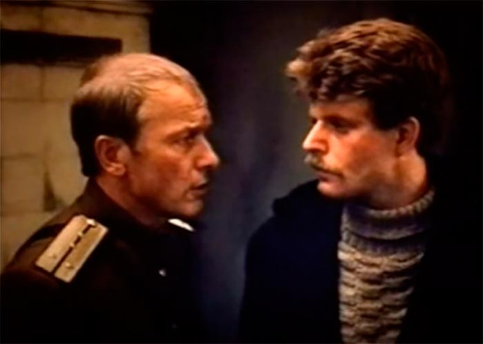 Кадр из фильма Коршуны добычей не делятся кадр Коршуны добычей не делятся 6