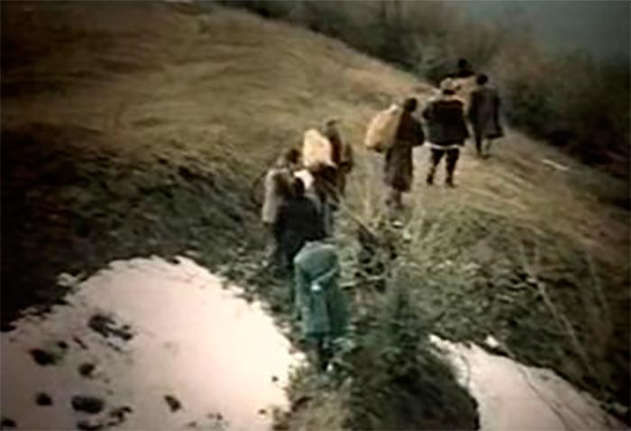 Кадр из фильма Коршуны добычей не делятся кадр Коршуны добычей не делятся 7