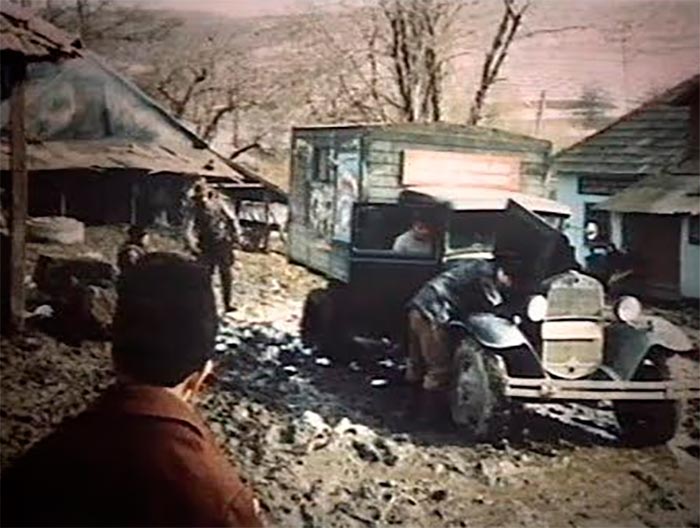 Кадр из фильма Коршуны добычей не делятся кадр Коршуны добычей не делятся 8