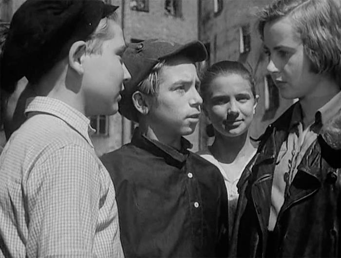 Фильм «Кортик» (1954) - сюжет, актеры и роли, кадры из фильма