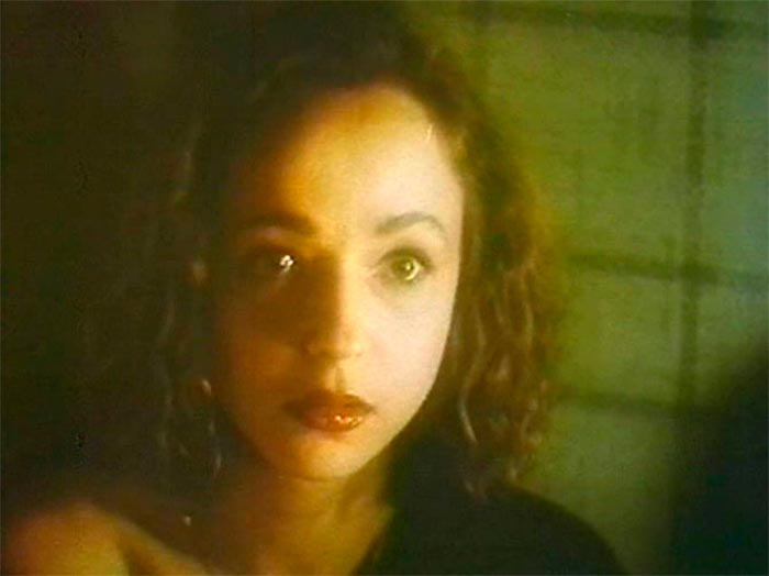 Кадр из фильма Кошечка кадр Кошечка 4