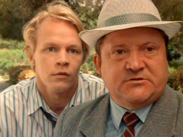 Кадр из фильма Кошмар в сумасшедшем доме кадр Кошмар в сумасшедшем доме 2