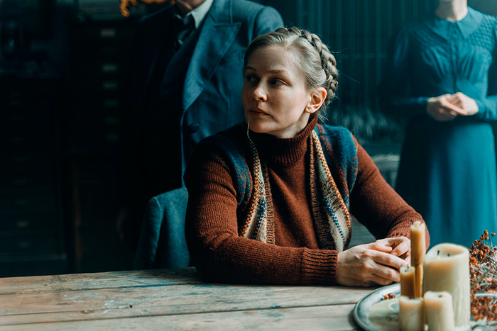 кадр Красавица 3