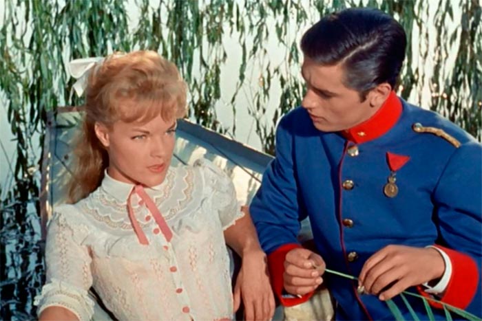 кадр Кристина 8