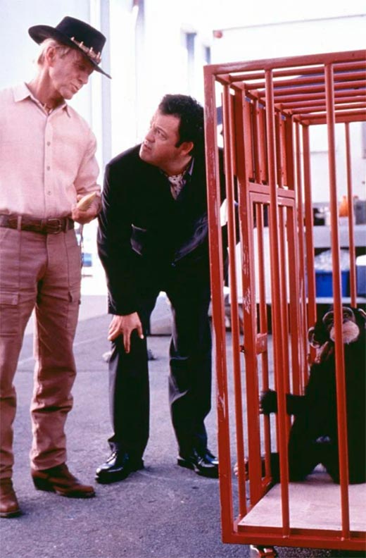 Кадр из фильма Крокодил Данди в Лос-Анджелесе кадр Крокодил Данди в Лос-Анджелесе 9