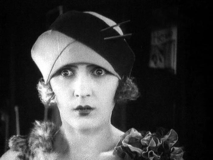 кадр Кукла с миллионами 6