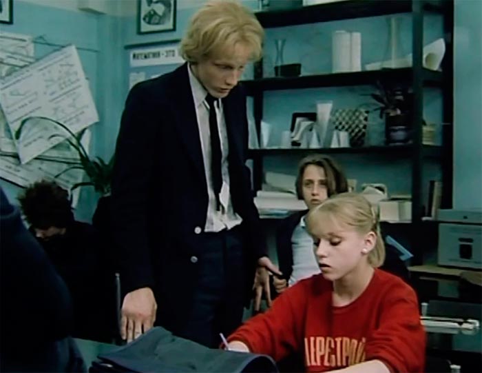 Фильм «Куколка» (1988) - сюжет, актеры и роли, кадры из фильма