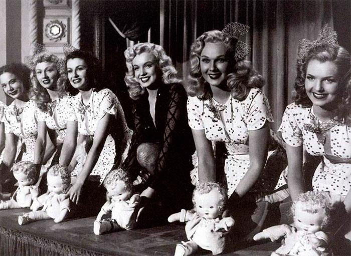 кадр Леди из хора 8