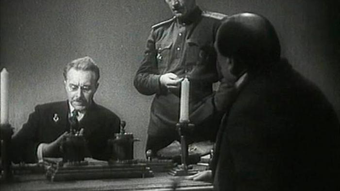 Кадр из фильма Ленин в Октябре кадр Ленин в Октябре 8