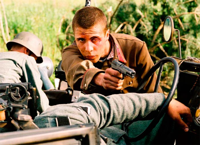 кадр Лейтенант Суворов 3