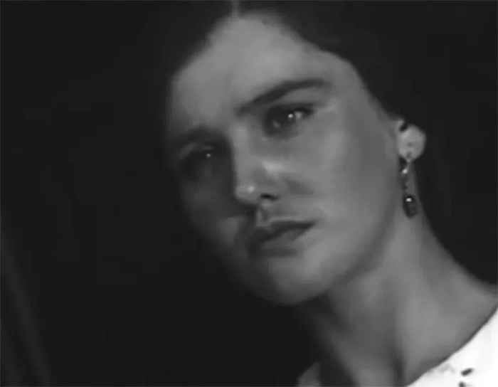кадр Любовь Серафима Фролова 8