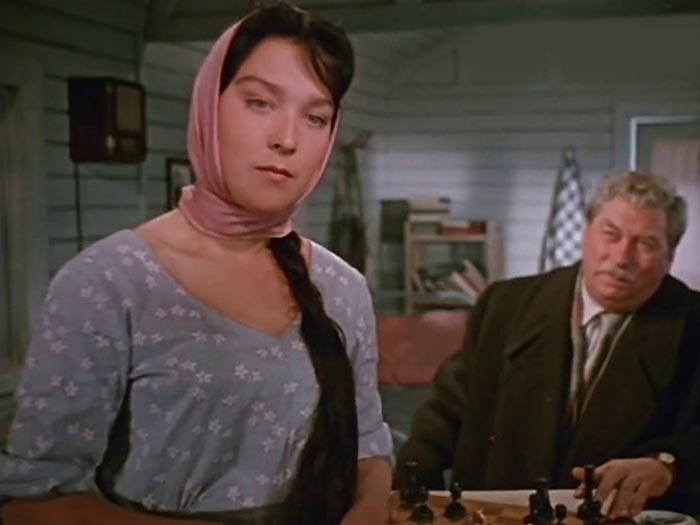 кадр Люди на мосту 5