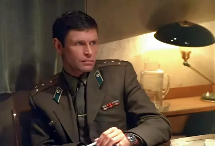 кадр Люди в океане 7